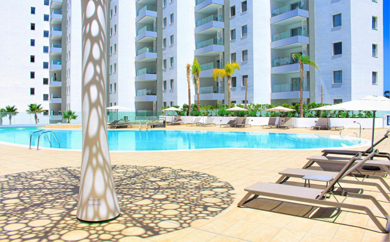 أذيخي Ocean Garden Suite 03 Con Jardin Privado المظهر الخارجي الصورة